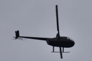 Morten 16 juli 2024 - LN-OAQ besøker Høyenhall på kvelden, jeg tror og det gjorde jeg for fire dager siden også at det er Helikopterdrift som kommer med sin Robinson R44 Raven II fra 2008