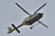 Morten 17 juli 2024 - LN-OUH besøker Høyenhall, det er Norsk Luftambulanse som kommer med sin Airbus H135 Lege Luftambulansetjenesten fra 2018