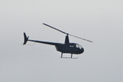Morten 30 juli 2024 - Robinson R44 over Høyenhall, jeg så en 21 og 24 juli 2018, 23 juli 2020, 7 juli 2021 og 20 juli 2022. Alle er ukjente, så her trenger jeg hjelp