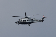 Morten 5 juli 2024 - To Politihelikoptre i formasjon over Høyenhall