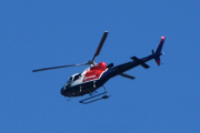 Morten 21 juni 2024 - LN-OGP besøker Høyenhall, jeg må le litt også når jeg leter på Kort-turen min, da skrev jeg: LN-OGP er en Airbus H125 av typen AS 350 B3, som har høyere ytelse, utrustet med Arriel 2B-motor som styres av en-kanal DECU (Digital Engine Control Unit) med manuell reserveløsning. Her må jeg ha sitert, så flink var jeg ikke i 2022