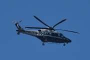 Morten 26 juni 2024 - Politihelikopter over Høyenhall, dere burde kunne dette nå. Politiets første nye helikopter av typen Leonardo AW169