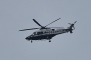 Morten 30 mai 2024 - Politihelikopter over Høyenhall igjen, så denne gangen er den litt nærmere...