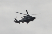 Morten 1 april 2025 - Politihelikopter over Høyenhall, klokken er 14.32. Dem kommer i velkjent stil med sin Leonardo AW169, og holder dere retningen nå...