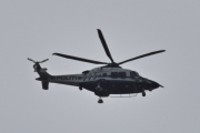 Morten 1 april 2025 - Politihelikopter over Høyenhall, dere legger dere fint i posisjon også, men jeg klarer ikke å lese deg
