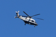 Morten 12 april 2025 - Politihelikopter over Høyenhall, men jeg husker 12 april 2022. Da var det snart påske, akkurat som nå