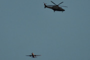 Morten Langfredag 18 april 2025 - Politihelikopter over Høyenhall, for her kommer SAS på vei til Gardermoen. Dette gjorde vi også Palmesøndag 10 april 2022. God påske :-)