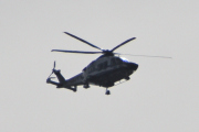 Morten 2 april 2025 - Politihelikopter over Høyenhall, klokken er 14.05. Dem kommer i velkjent stil med sin nyeste Leonardo AW169, og holder dere retningen nå...