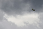 Morten 23 april 2025 - LN-OUJ over Høyenhall, jeg ser at jeg har vært for slapp i koronatiden, her må noe gjøres. Jeg tar jo bilder av politiet og ambulanse også, selv om det ikke er helikoptre. Her tror jeg solen er forresten