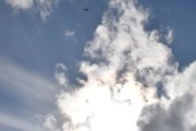 Morten 24 april 2025 - Politihelikopter over Høyenhall, vi får med solen, og det var på tide
