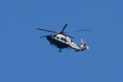 Morten 26 april 2025 - LN-ORB over Høyenhall, klokken er 15.55 og spenningen stiger