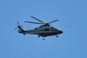 Morten 25 august 2025 - Politihelikopter over Høyenhall igjen, nå er klokken 18.21 og jeg kan fremdeles ikke se hvem av dem det er