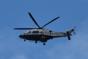 Morten 3 august 2025 - LN-ORC over Høyenhall, klokken er 14.30 og det er Politiet som er ute med sin nyeste Leonardo AW169 som dem fikk i oktober 2019. Har jeg sett dem 3 august før? Ja, den 3 august 2022 og 3 august 2023