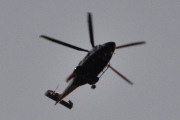 Morten 29 desember 2025 - LN-ORC besøker Høyenhall, klokken er 15.22 og det er Politiet som kommer med sin Leonardo AW169 som dem fikk i oktober 2019