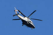 Morten 10 juli 2025 - Politihelikopter over Høyenhall, enten så er det LN-ORB eller LN-ORC