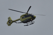Morten 14 juli 2025 - LN-OOT besøker Høyenhall, klokken er 17.42 og det er Norsk Luftambulanse som kommer med sin Airbus H145 Lege Luftambulansetjenesten fra februar 2018
