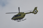 Morten 26 juli 2025 - LN-OOT over Høyenhall, klokken er 14.43 og det er Norsk Luftambulanse som er ute med sin Airbus H145 Lege Luftambulansetjenesten fra februar 2018