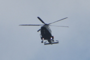 Morten 26 juli 2025 - LN-ORC besøker Høyenhall, klokken er 13.57 og det er Politiet som kommer i full uttrykning med sin nyeste Leonardo AW169. Dere ser lysene?