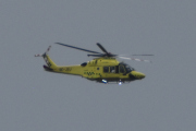 Morten 30 juli 2025 - SE-JSJ over Høyenhall, men denne kjenner jeg igjen. Det er Avincis som kommer med sin Leonardo AW169 Ambulans fra 2018
