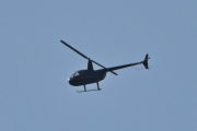 Morten 14 juni 2025 - Robinson R44 over Høyenhall, men 19. juni 2022 var jeg på Kjeller flyplass og tok et bilde, så kanskje...