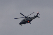 Morten 22 juni 2025 - Politihelikopter over Høyenhall, klokken er 19.27 og den er ute med sin Leonardo AW169 fra 2019. Jeg så dem den 22 juni 2020 og 22 juni 2021 og 22 juni 2022 og 22 juni 2023 også