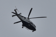 Morten Sankthansaften 23 juni 2025 - Politihelikopter over Høyenhall, klokken er 15.33 og dem er ute med sin Leonardo AW169 fra 2019