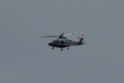 Morten 24 juni 2025 - Politihelikopter over Høyenhall, klokken er 13.06. Er det i dag vi har besøk av Frankrikes president? Da er dere nok på vakt tenker jeg
