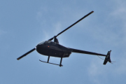 Morten 29 juni 2025 - Robinson R44 over Høyenhall, det er en elendig plassering av registreringsnummeret. Jeg burde melde dem til Politiet