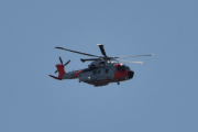 Morten 29 juni 2025 - SAR Queen 0281 over Høyenhall, klokken er 13.17. Det er Luftforsvaret redningstjeneste som kommer med sin Leonardo AW101 Mk.612 fra 2021