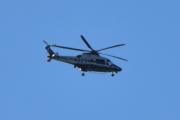 Morten 17 oktober 2025 - Politihelikopter over Høyenhall, så kommer det som er litt rart, jeg har ingen bilder fra 17 oktober før