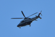 Morten 18 oktober 2025 - Politihelikopter over Høyenhall igjen, da velger jeg 26 februar 2022, da var du i solen