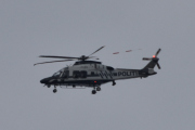 Morten 20 oktober 2025 - LN-ORA over Høyenhall, klokken er 10.43 og det er Politiet som står og venter på meg med sin Leonardo AW169