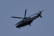 Morten 26 oktober 2025 - Politihelikopter over Høyenhall, klokken er 12.21 og Kong Gustav og jeg har lekt med et Duplo helikopter i går og i dag. Men tok jeg bilde, så er svaret nei