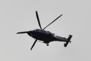 Morten 6 oktober 2025 - LN-ORC besøker Høyenhall, klokken er 12.26 og det er Politiet som kommer med sin Leonardo AW169. Det er fire dager siden jeg tok bilde sist, og det er nok min skyld