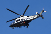 Morten 25 september 2025 - LN-ORC over Høyenhall, men vi har jo ordene besøker og rundt Høyenhall også. Blir litt usikker her