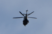 Morten 23 september 2025 - LN-ORC besøker Høyenhall, jeg husker at jeg 23 september 2021 tok bilder av fem Bell 412 helikoptre og jeg skrev - er det et Politihelikopter høyt der oppe som passer på? Det får vi aldri vite...