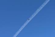 Morten 25 september 2025 - LN-ORC over Høyenhall, blir det ikke mye turbulens når dem flyr rett under jetflystripa ?