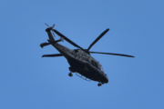 Morten 5 juni 2026 - Politihelikopter over Høyenhall