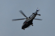 Morten 4 mai 2026 - Politihelikopter over Høyenhall