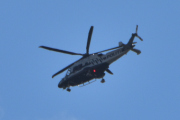Morten 10 mai 2026 - Politihelikopter over Høyenhall