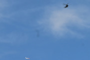 Morten 23 mai 2026 - Politihelikopter og Norwegian møtes over Høyenhall