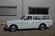 Så kommer en Volvo Amazon som også er helt strøken