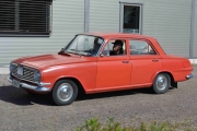 Så kommer en hardbarka gubbe med en rød Vauxhall
