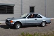 Neste tar jeg, en Mercedes og den ser splitter ny ut. Men er i 80 åra, tro det eller ei