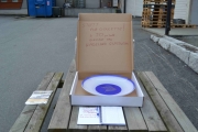 På Fransk bildag fikk Renaultklubben i gave et gedigent fat i gave av Hadeland Glassverk som loddet ut. Vi solgte mange lodd den dagen
