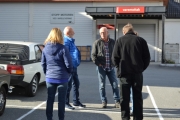 Ankomst Brandbu akkurat klokken 11, og noen er der allerede