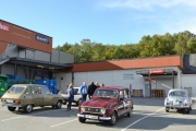 Vi er fire Renault-er på plassen, Renault 4, 6, Fuego og en Dauphine