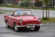 Men her kommer det en morsom og fin bil, det er en Renault Caravelle fra 1965