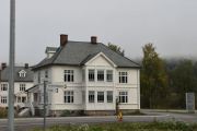 Her ser vi Garverivegen 6, en gammel bygning uten historie som jeg fant ut