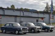 Tre Peugeot-er på rad og rekke, fra venstre. 403, 404 og en 504